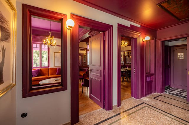 Private dining foyer at Maison Colette for exclusive VIP social mixers and boutique board meetings.