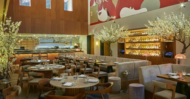 Freud Oriental: Sophisticated restaurant interior for corporate dinners and VIP networking events.