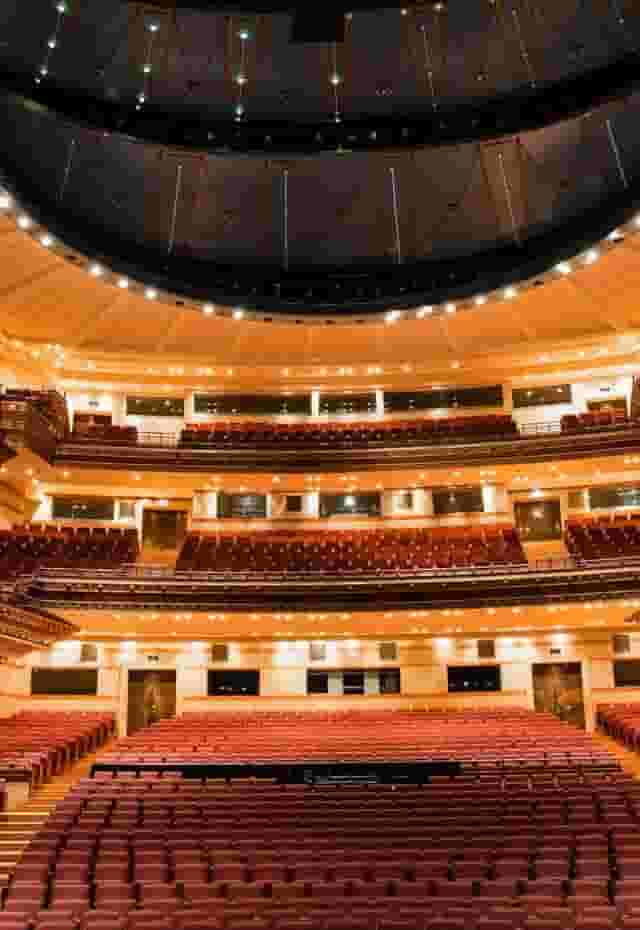 Alexandra Trianti Hall