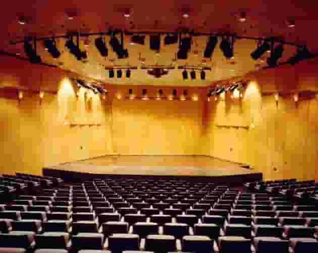 Alexandra Trianti Hall