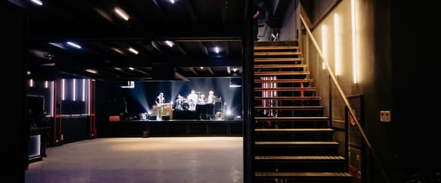 Ground Stage