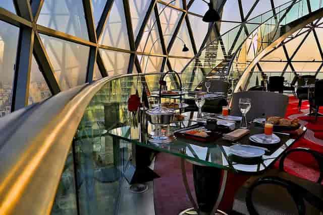 The Globe VIP dining space: premium architectural venue for exclusive networking events.