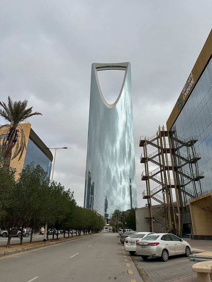 The Pearl in Warwick Riyadh: Iconic architectural venue for corporate summits and incentive events.