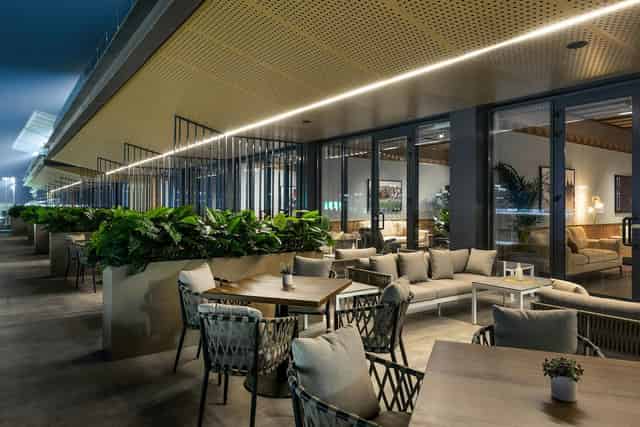 Al Thuraya Trackside Restaurant