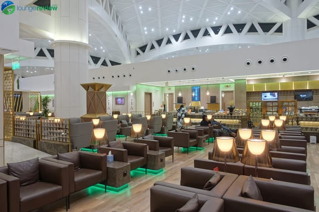 Modular airport lounge seating for corporate networking events and breakout spaces.