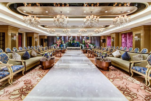 Banquet hall