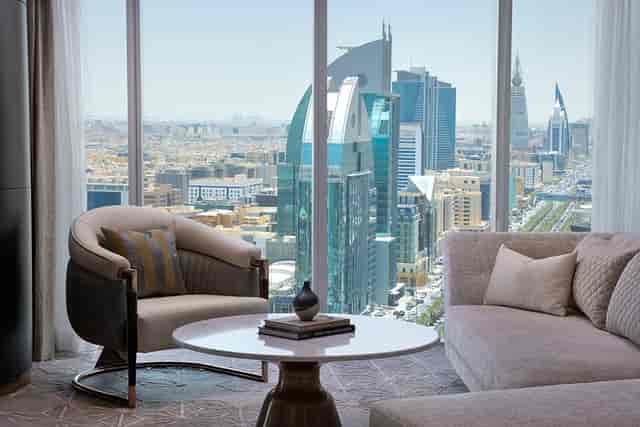 Hilton Riyadh Olaya executive suite for VIP business meetings and high-stakes corporate negotiations.