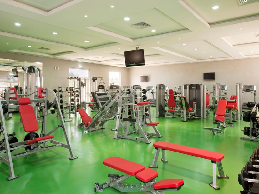 Modern fitness center at Holiday Inn Riyadh Izdihar for business travelers and hotel workouts.