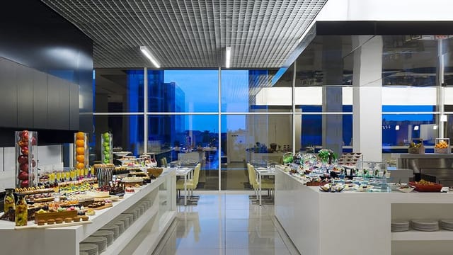 Banban upscale buffet at Spectrums Hotel Riyadh, perfect for corporate events and receptions.
