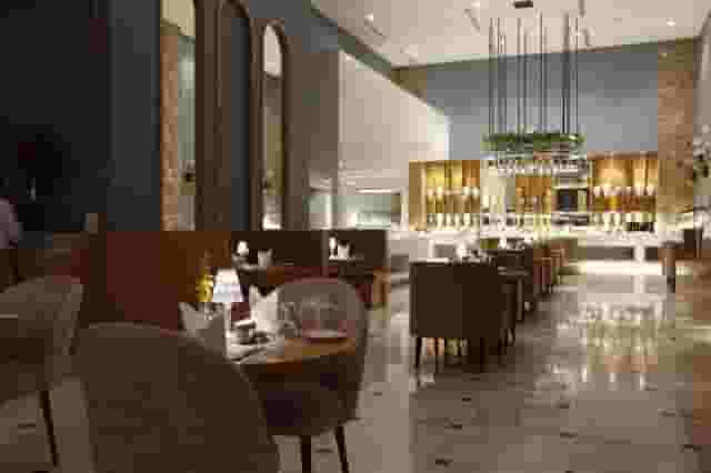 Lobby cafe