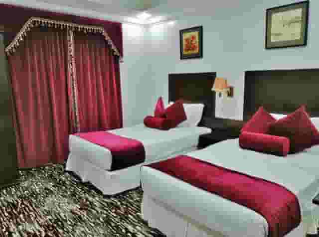 Rooms & Suites