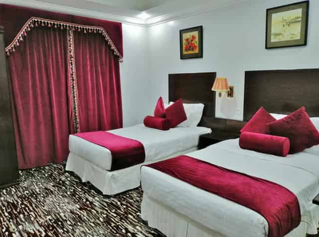 Rooms & Suites