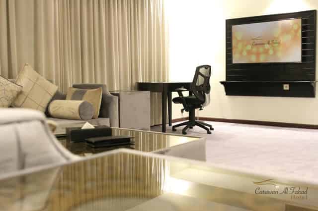Rooms & Suites