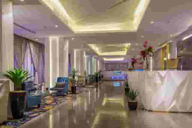 Al Takhasussi Hall