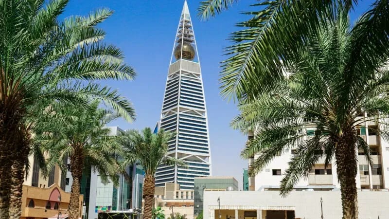 Al Faisaliah Center Riyadh: Iconic skyscraper venue for corporate events and luxury MICE meetings.