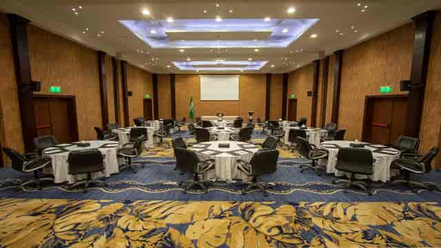Review of Awaliv International Hotel ...