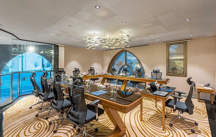 Madareem Hotel Parking: Pictures ...