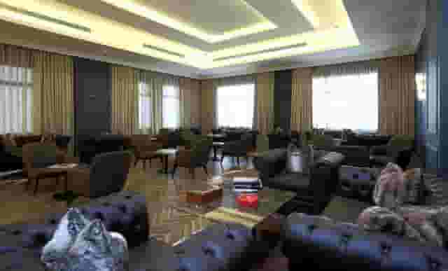 Meeting Rooms