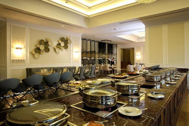 Vittori Restaurant