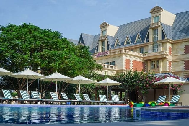 Al Aziziyah Boutique Hotel pool deck, perfect for corporate incentive travel and networking events.
