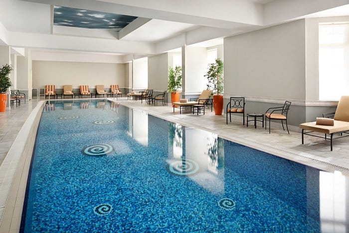 Elite breakout space at Al Aziziyah Boutique Hotel for corporate retreats and wellness events.