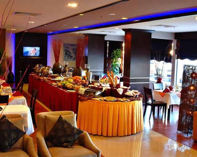 Banquet hall