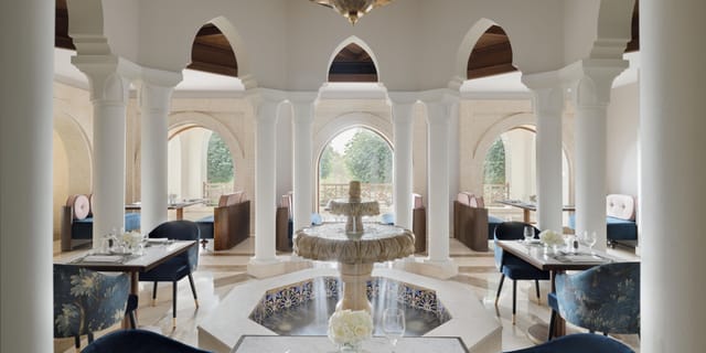 InterContinental Riyadh dining room with fountain for VIP dinners and incentive events.