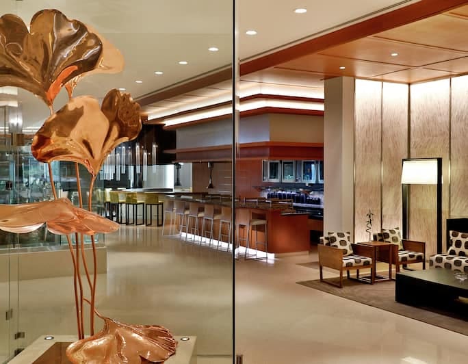 Elegant meeting space in Hilton Riyadh, ideal for networking events and receptions.