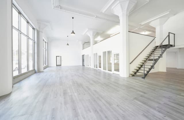 ENTIRE FLOOR