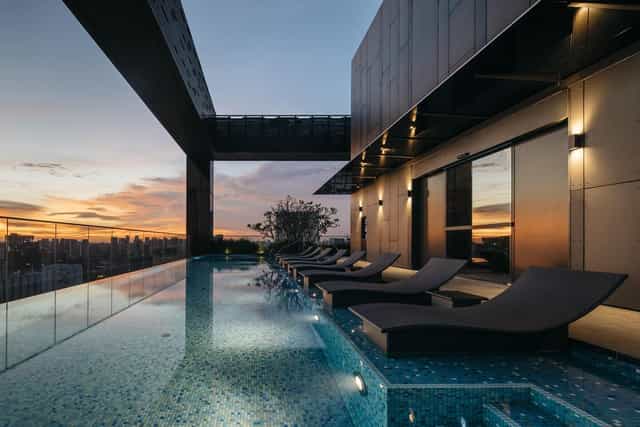 The Clan Keeper rooftop venue, luxury networking space for exclusive cocktail events.