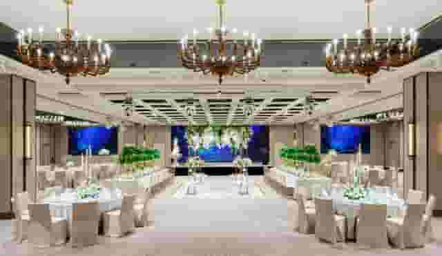 Banquet hall