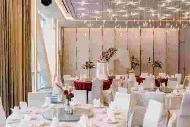 Queen Ballroom