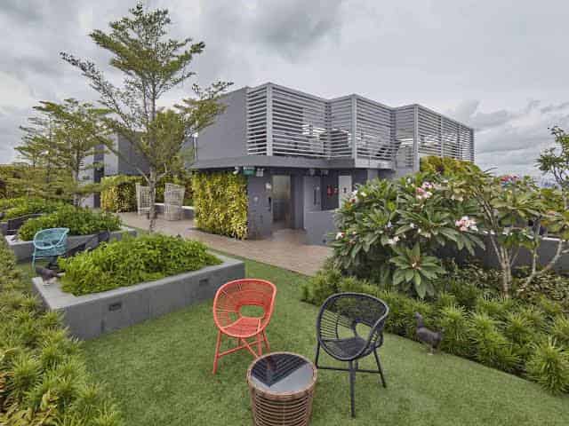 QUEEN I