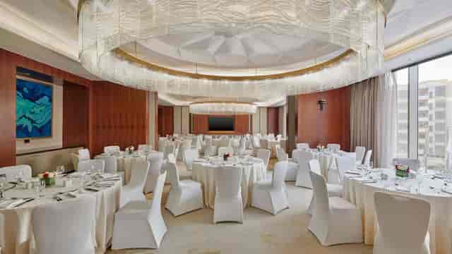 Al Loulou’a Ballroom at Hyatt Regency Riyadh: elegant decor for corporate events and celebrations.