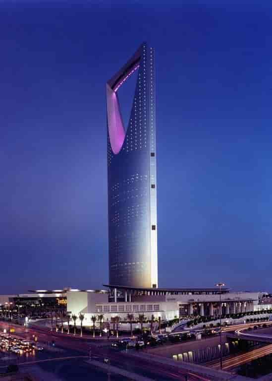 "Four Seasons Hotel Riyadh skyscraper, ideal for luxury events and corporate gatherings."