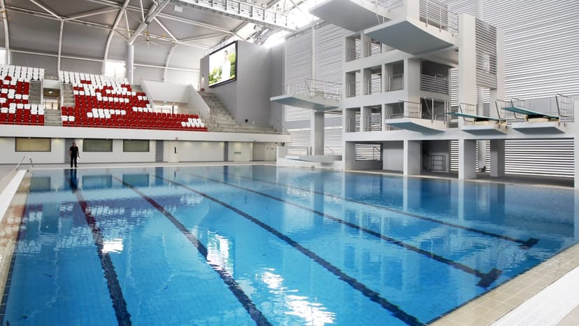 Singapore Sports Hub Aquatic Center: venue for sports events and corporate team building.