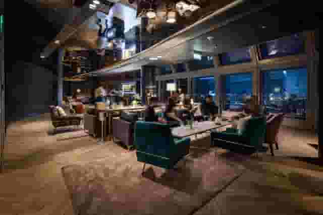 1-Atico Lounge