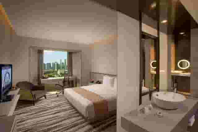 Carlton Club Room