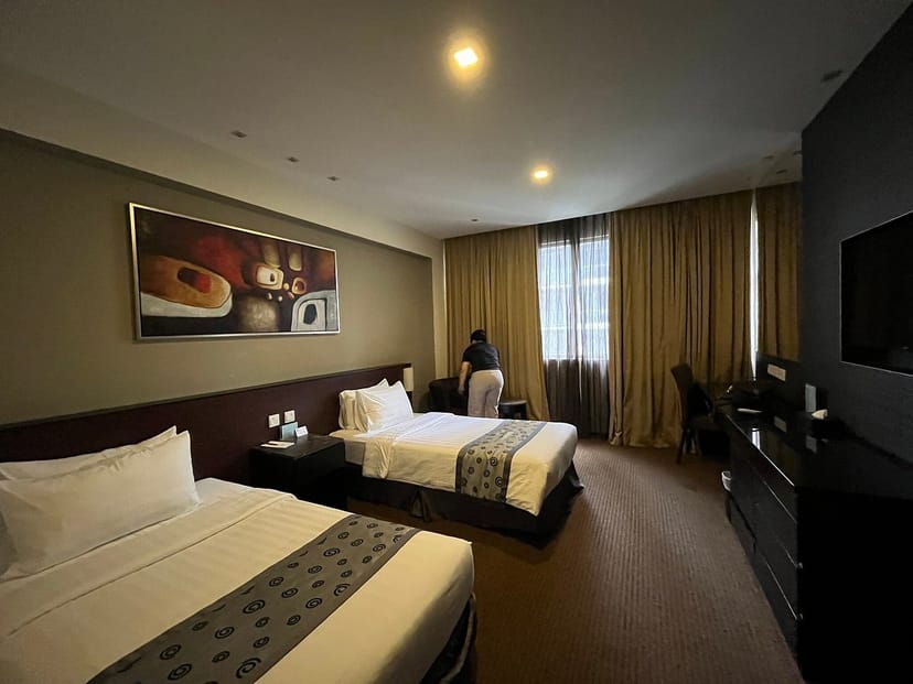 Standard double hotel room at Hotel Royal for business travel or vacation accommodation.