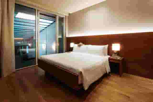Courtyard Room