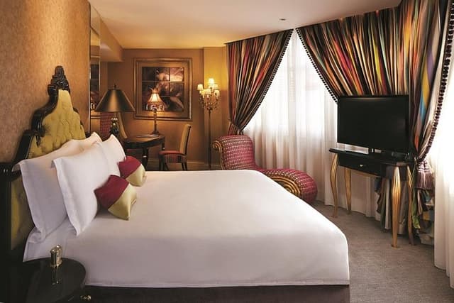 Suites