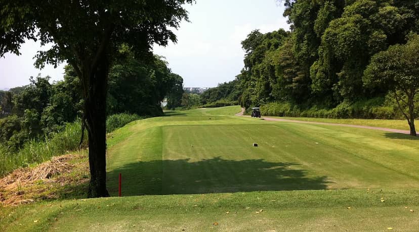 Corporate golf tournament venue at Par & Golf Panamericana with scenic green landscape.