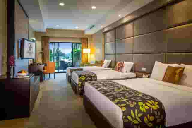 Emerald Suite