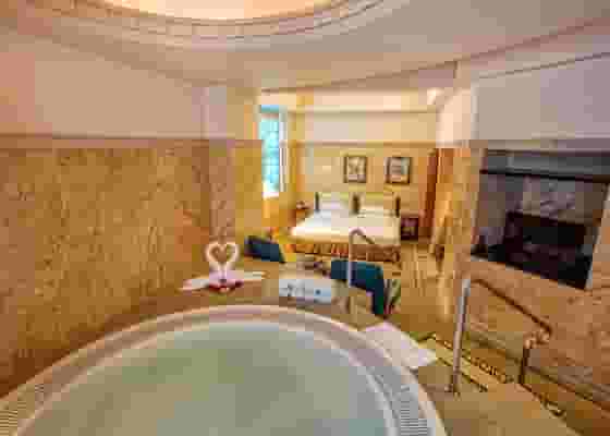 Rosewood Room