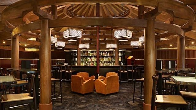 The Bar at Morton's