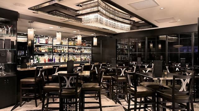 The Bar at Morton's