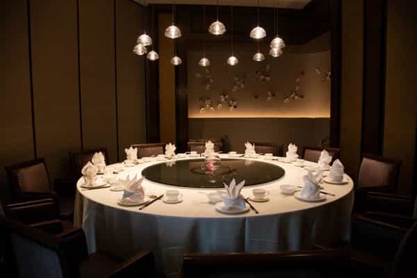 Private dining room at Imperial Treasure for luxury business meetings and exclusive corporate events.