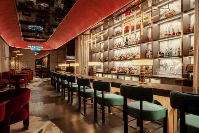 Native bird-themed cocktail lounge ...