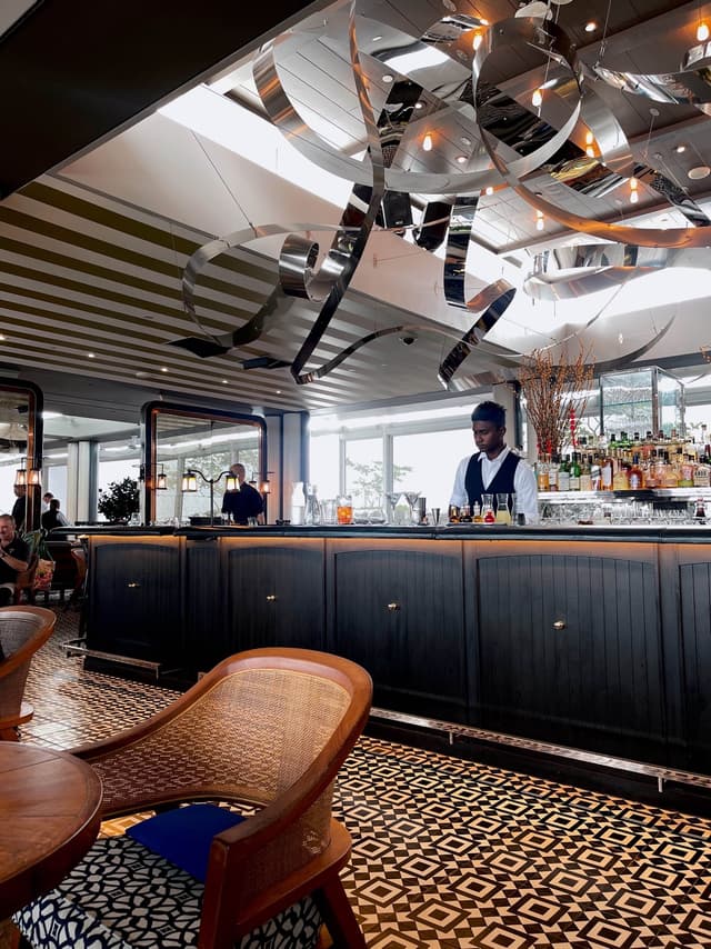 Spago Bar & Lounge