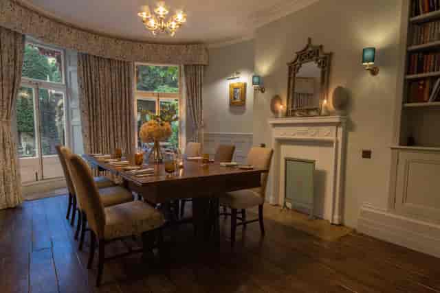 Hire Burleigh Court Cotswolds | Meeting ...